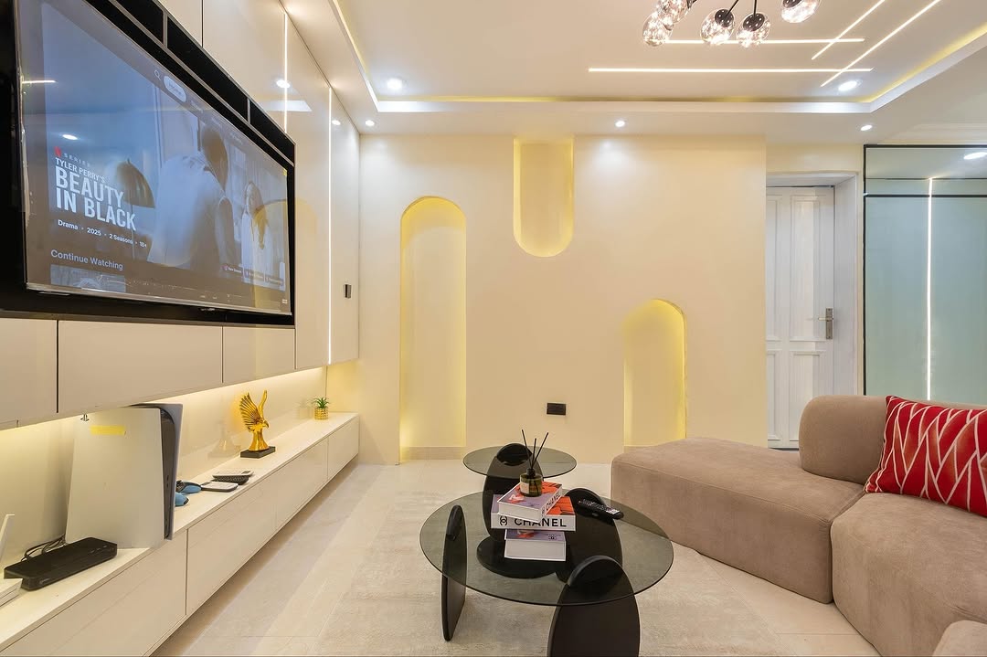 Unit B 1 Bedroom Apartment with PS5 in Lekki Phase 1